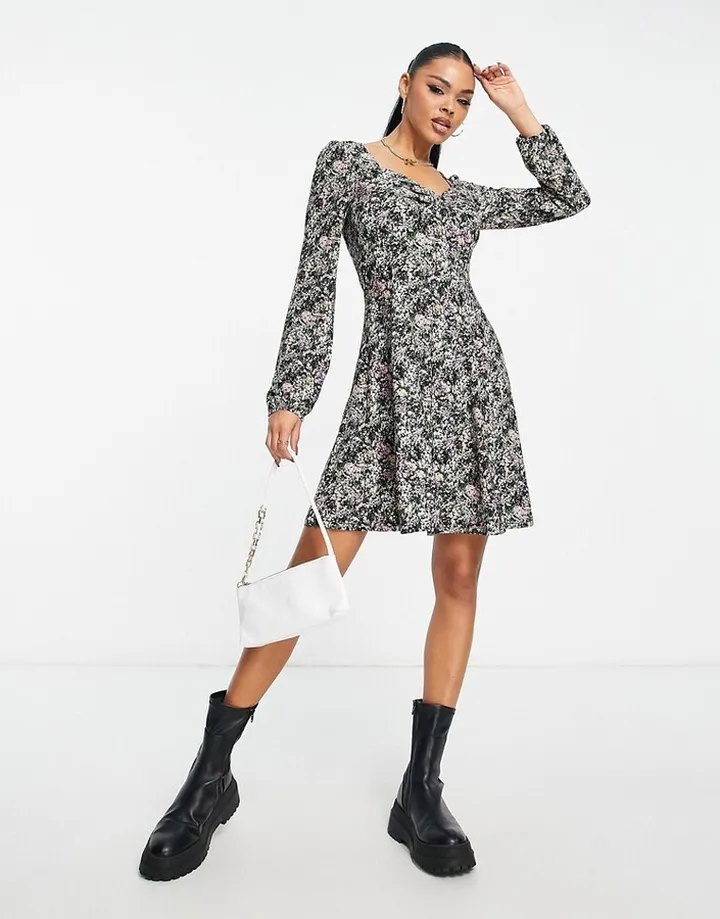 QED London sweetheart neckline mini swing dress in multi floral
