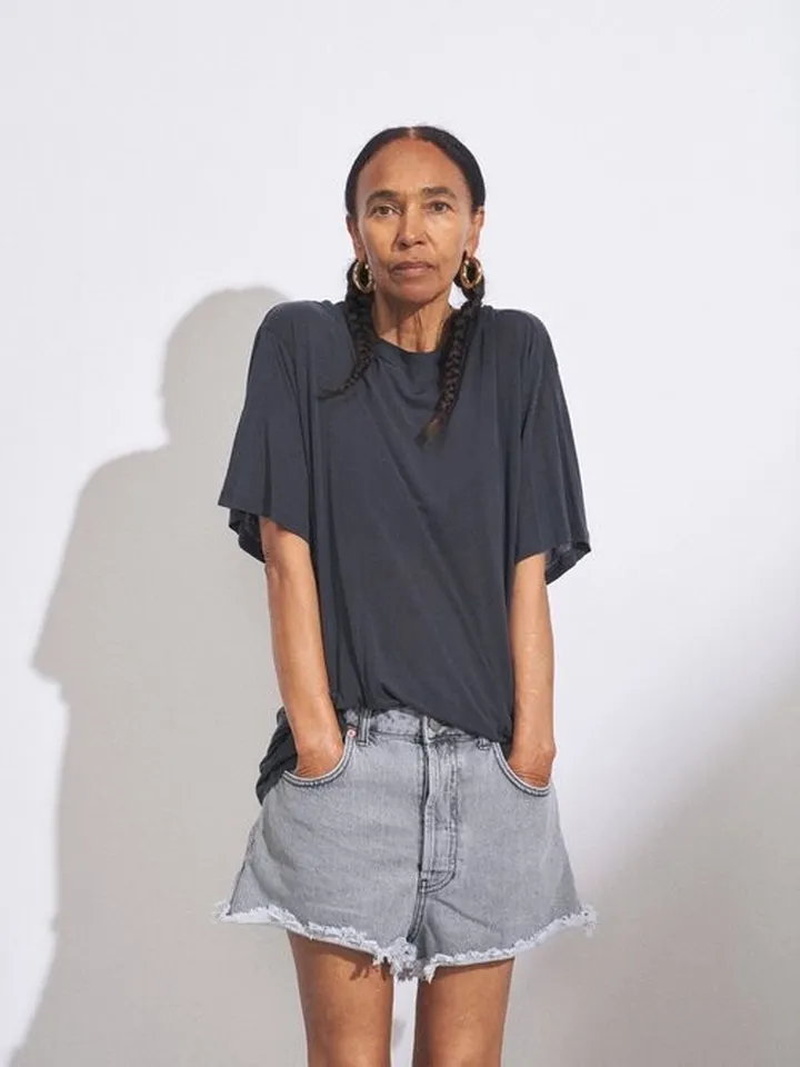 Tahiti Frayed-hem Denim Shorts