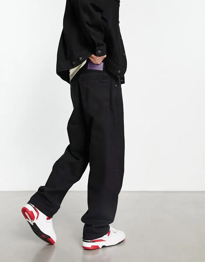 Bershka baggy jeans in black