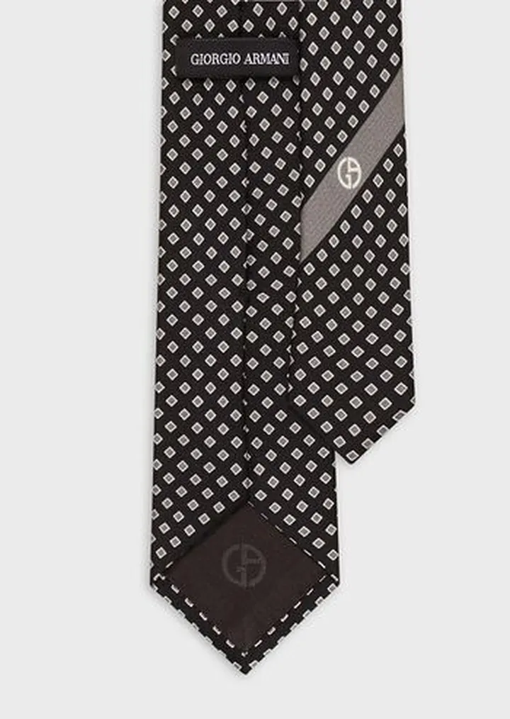 Pure silk jacquard tie