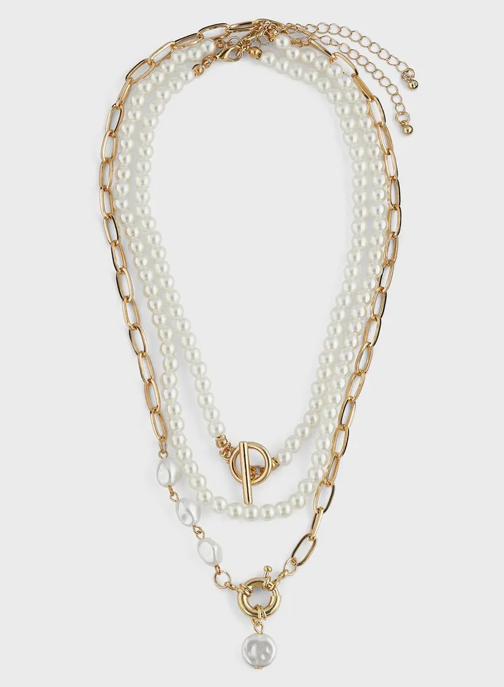 3 Layered Pearl Pendant Necklace