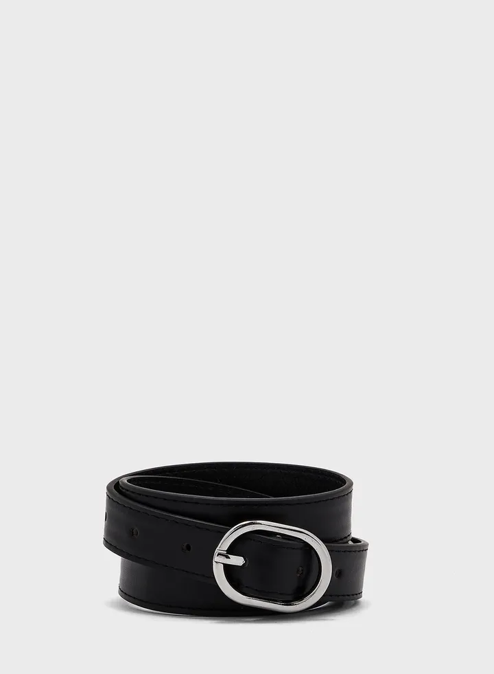 Oval Buckle Slim Belt