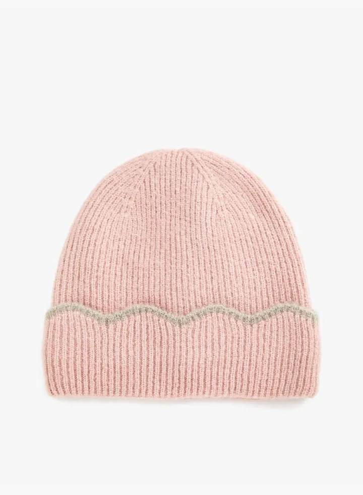 Knitted Ribbed Beanie