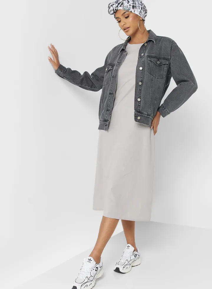 Sleeveless Basic Dress