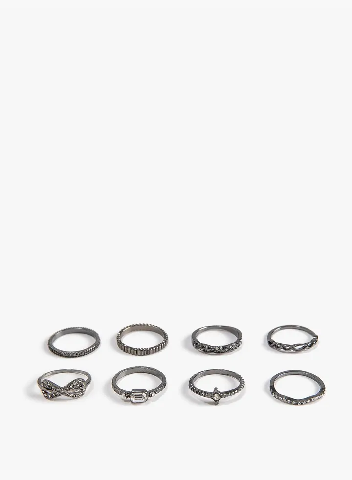Ring Set 8 Pack Metal Stone Detail