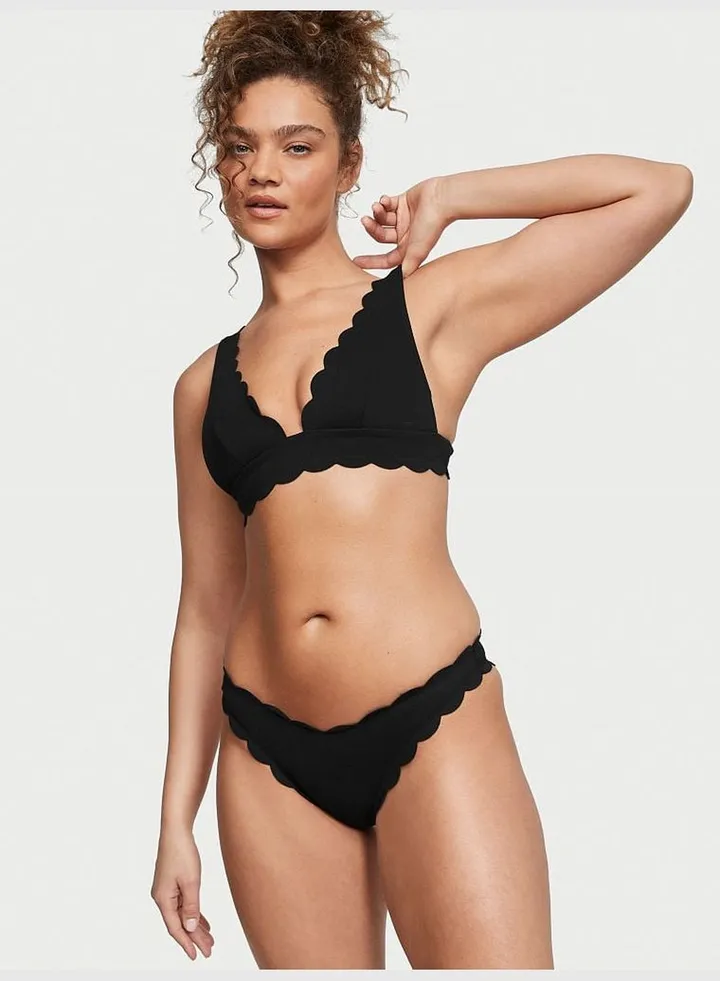 Scallop Plunge Bikini Top