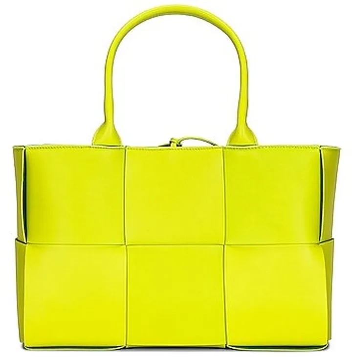 Bottega Veneta Small Arco Tote Bag in Green