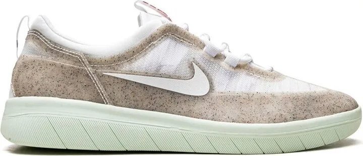 SB Nyjah Free 2 "White Barely Green" sneakers