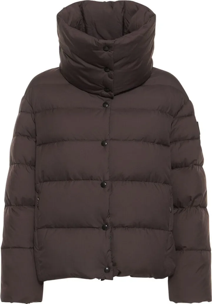 Pare capsule down jacket