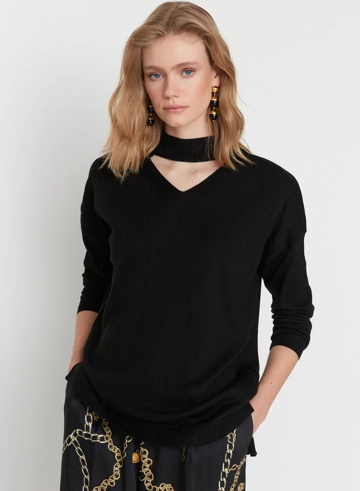 Choker Neck Sweater