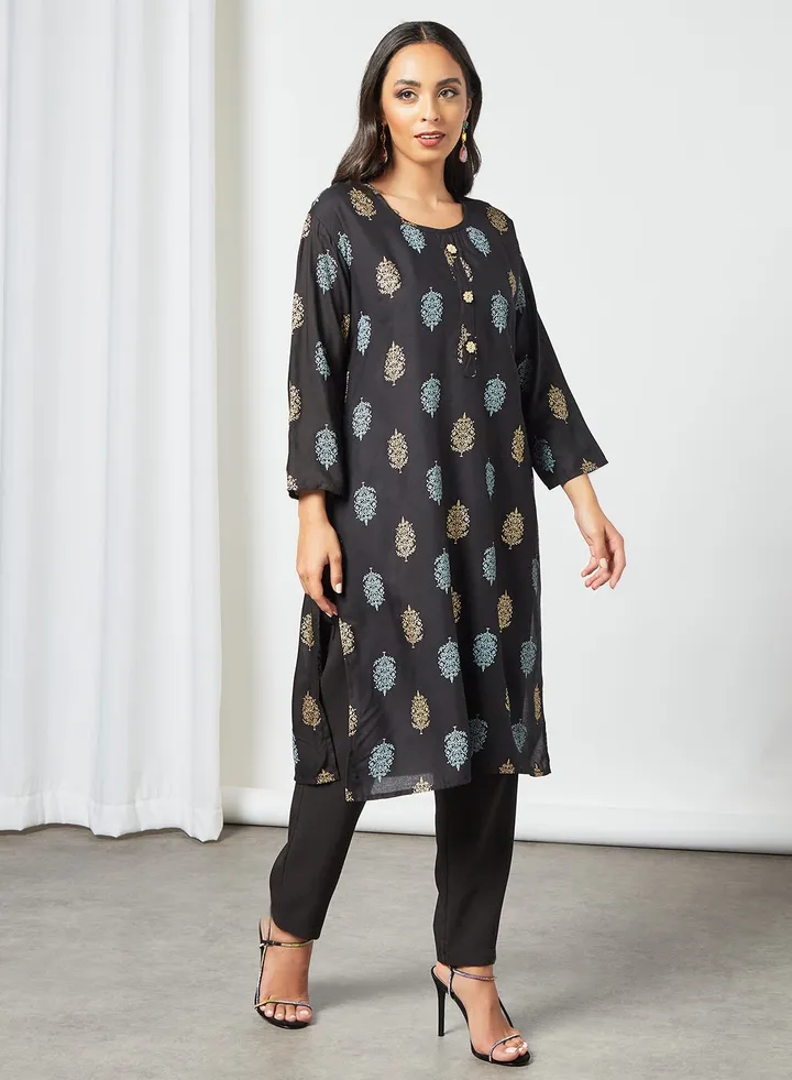 All Over Printed Three Quarter Sleeve Round Neck Modest Kurta Black