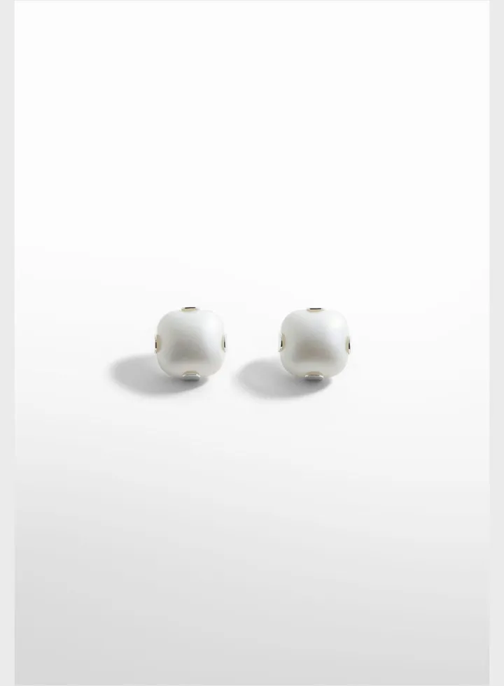 Garret Stud Earrings
