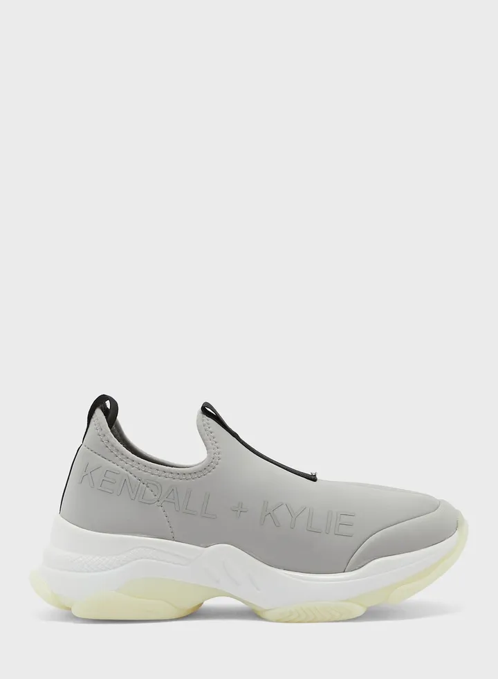 Gili Slip-On Sneaker
