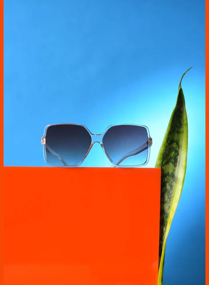 Women Brown Lens White Oversized Sunglasses