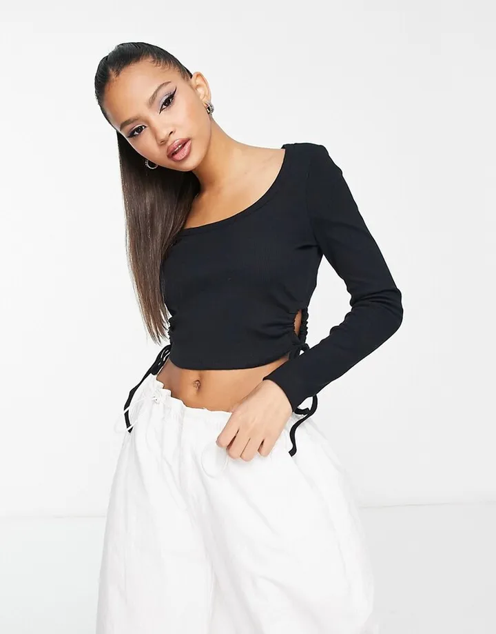 NewLook scoop neck cut out tie side detail in black