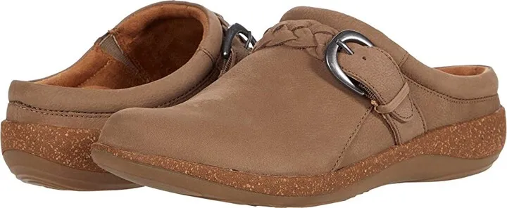 Aetrex Libby (Taupe) Women's Clog Shoes