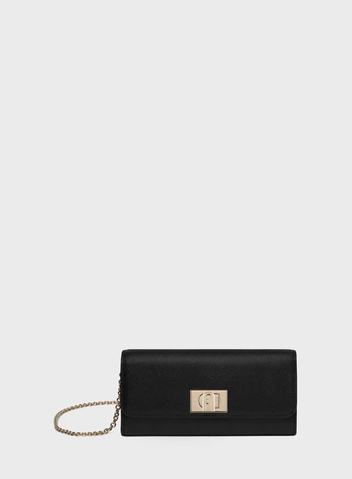 Chain Detailed Purse
