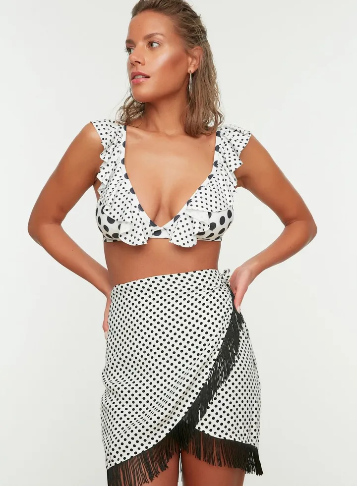 White Polka Dot Tassel Detailed Skirt