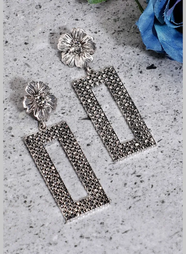 Silver Plated Designer Stone Party Wear Drop Earring For Women