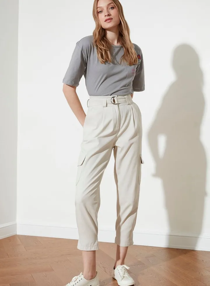 Pocket Detail High Waist Pants