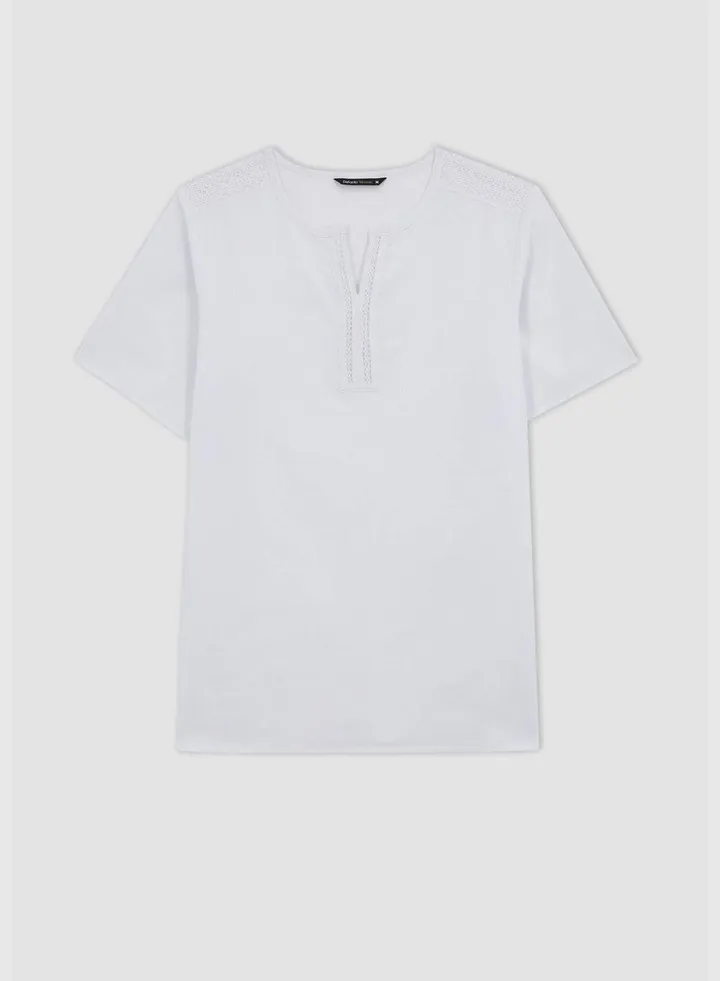 Woman Shirt Neck Woven Top Short Sleeve Blouse