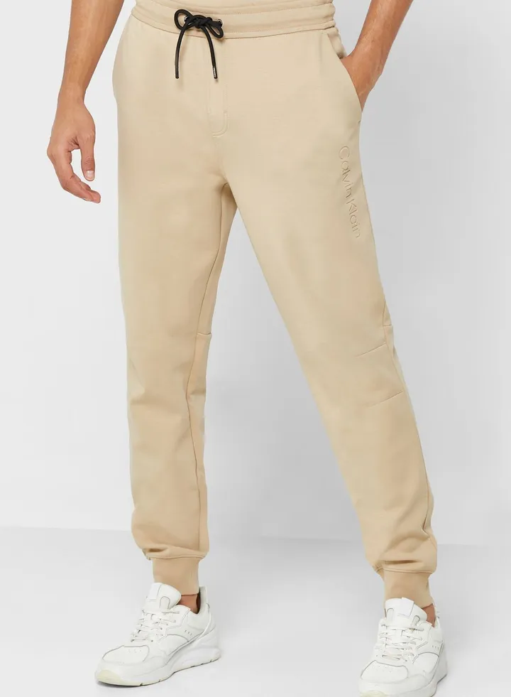 Essential Logo Sweatpants