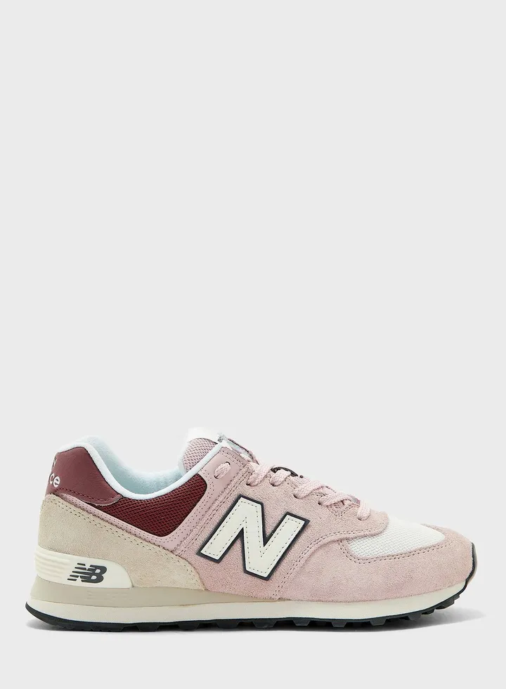 574