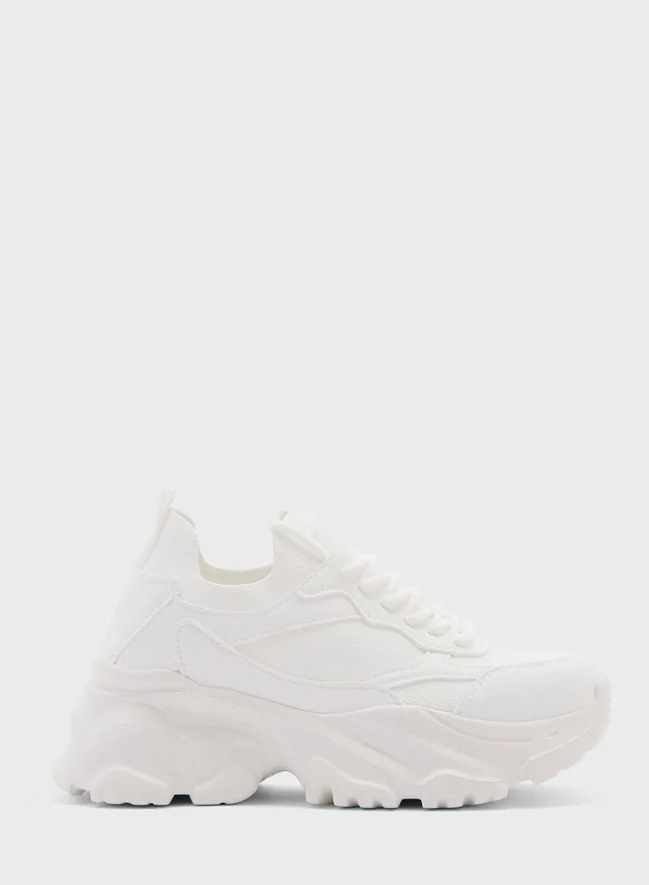 Obii Low Top Sneakers
