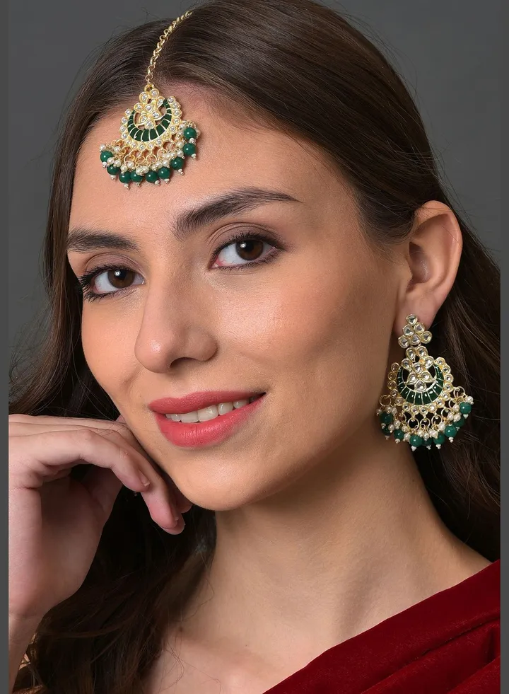 Gold-plated earrings set