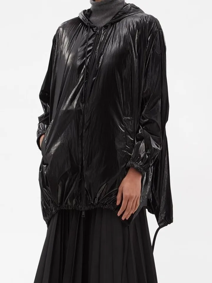 Caucalis Nylon-shell Down Poncho