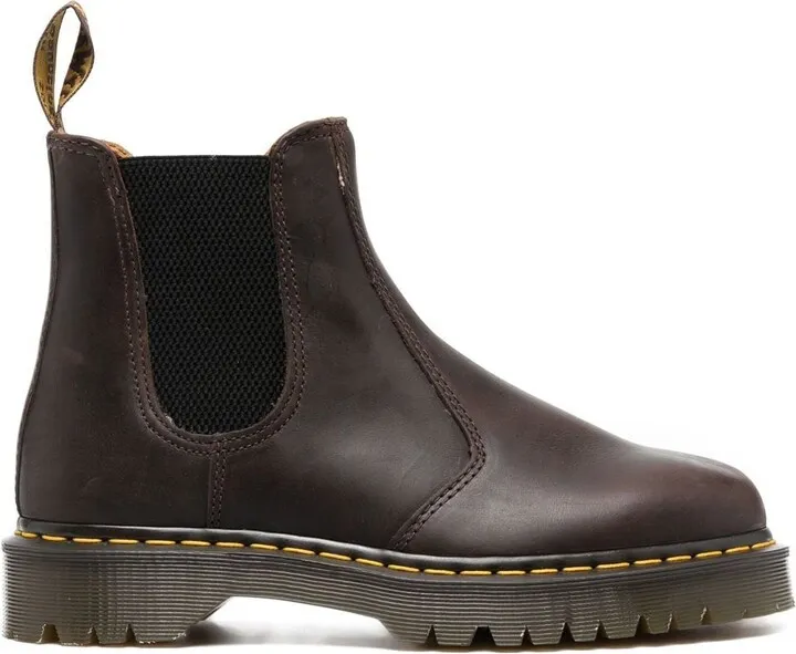 2976 ankle-length Chelsea boots