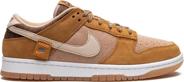 Nike Dunk Low SE "Teddy Bear Praline" sneakers