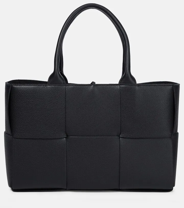 Arco Small leather shoulder bag