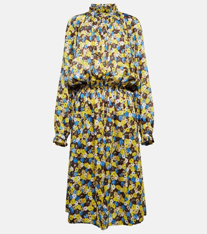 Long-sleeved floral dress