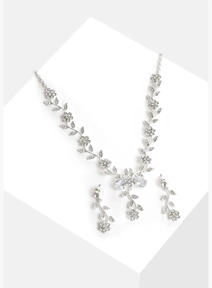 Silver Plated Designer Stone Necklace and Earring Set Jewellery Set
