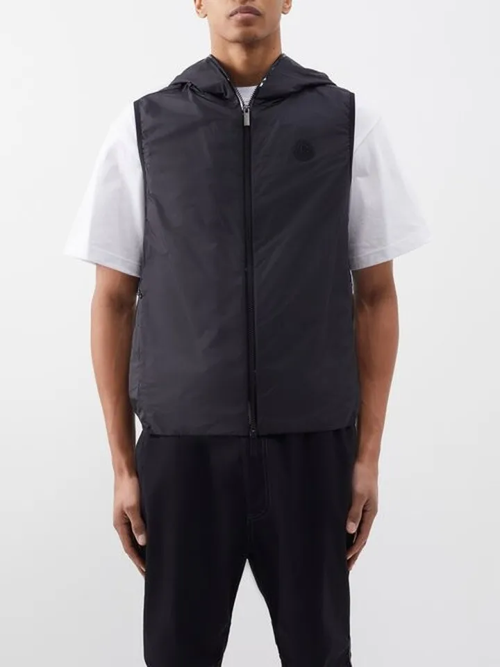 Pakito Zipped Hooded Gilet