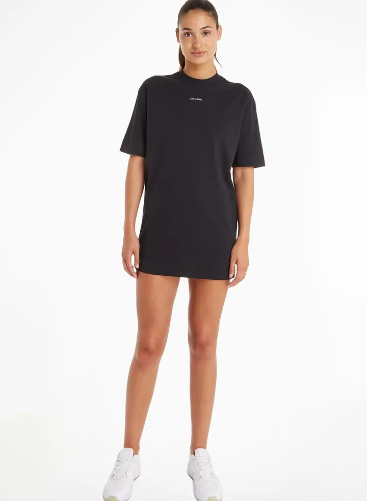 Relaxed T-Shirt Dress