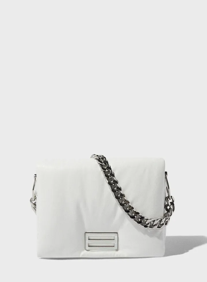 Chain Detailed Crossbody Bag