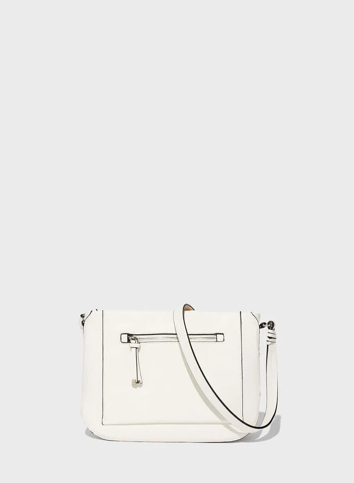 Chain Detailed Crossbody Bag