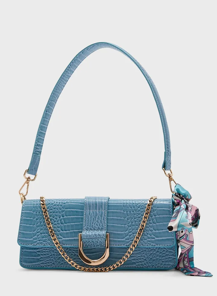 Classic Crossbody