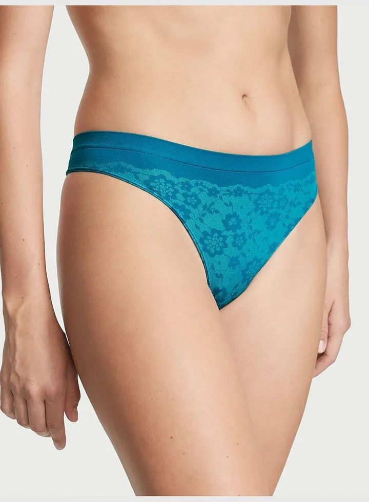Seamless Posey Lace Thong Panty