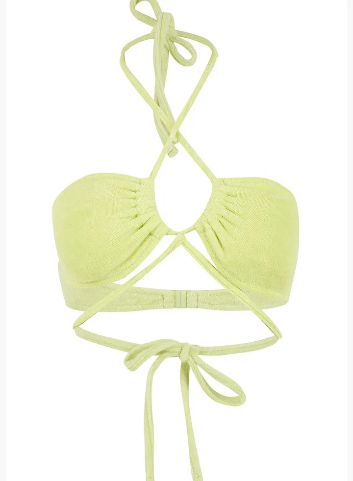 Woman Regular Fit Swimwear Bikini Top