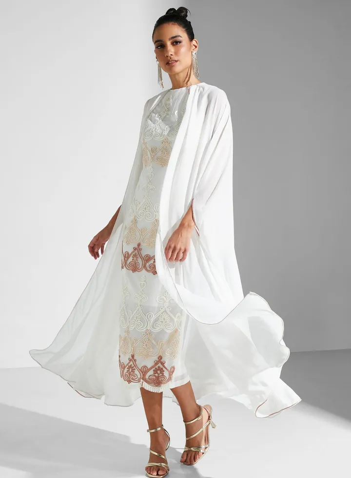 Longline Embroidery Komono