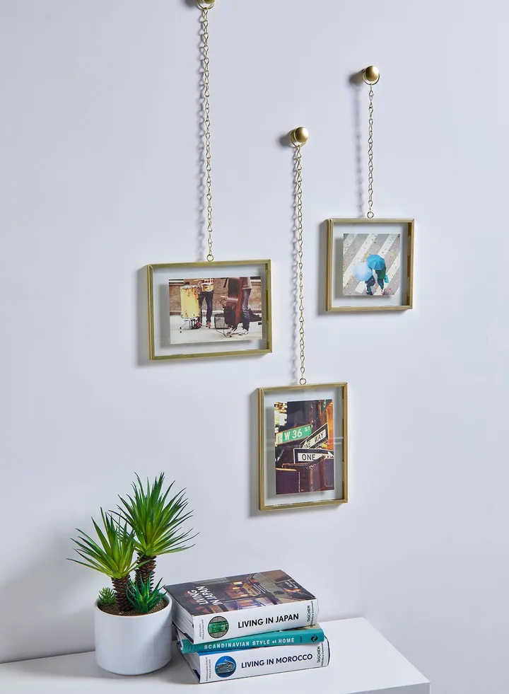 Fotochain Photo Display