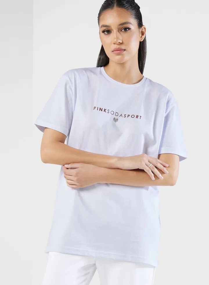 Cora Boyfriend T Shirt 420