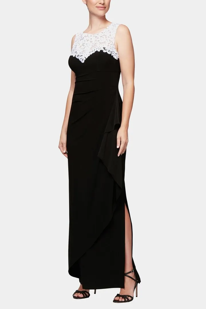Long Gown With Side Ruched Detail