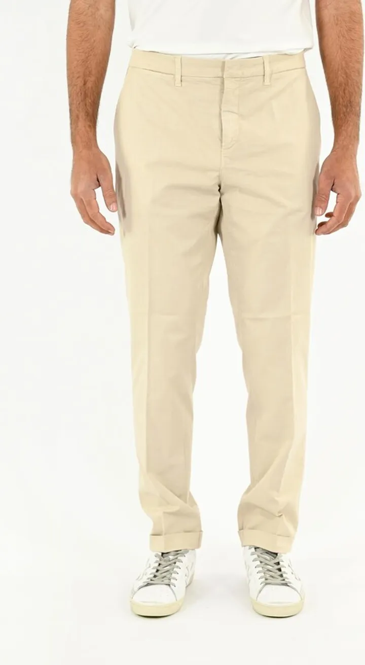 Capri Pants With Cuff