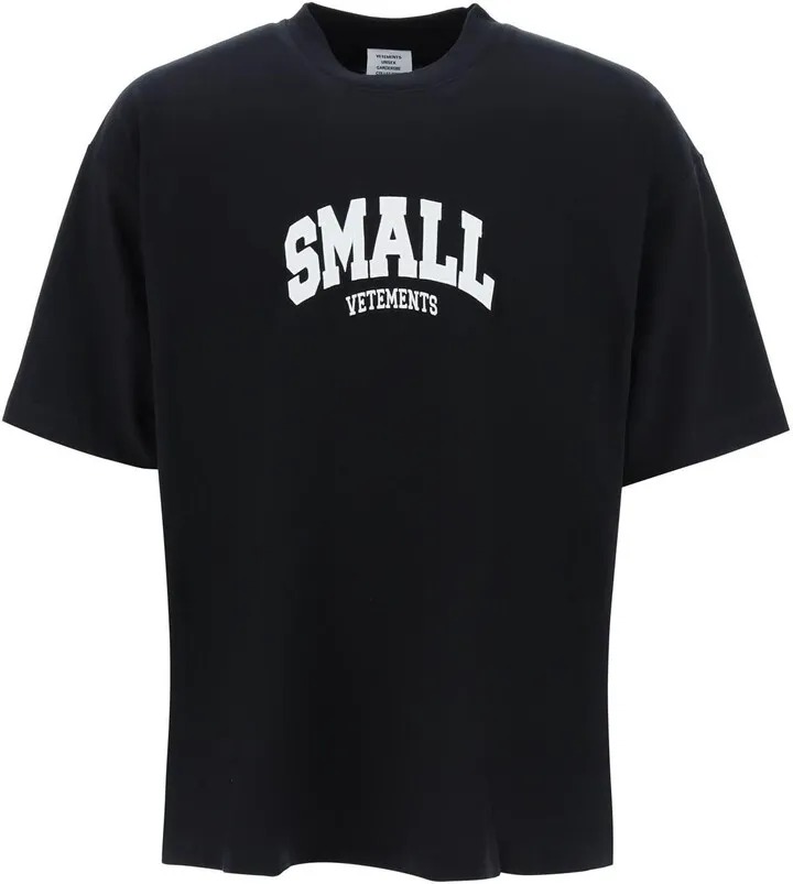 Vetements Contrasting Logo Patch T-Shirt