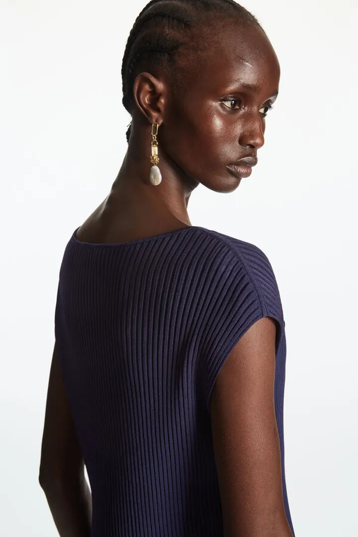 Knotted Pearl Earrings