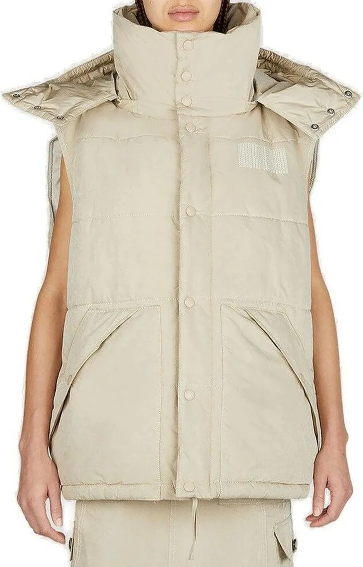 Marc Jacobs Oversized Butttoned Sleeveless Puffer Vest
